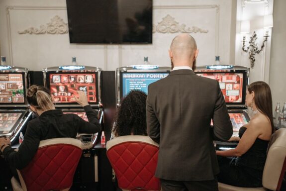 Understanding Game Mechanics in Casino Games